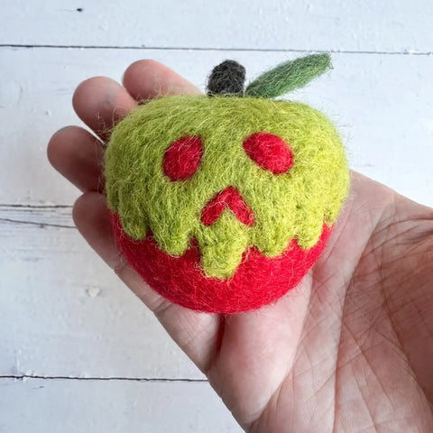 Felt Halloween Poison Apple - Red & Green