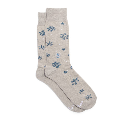 Socks that Give Water | Gray Snowflakes