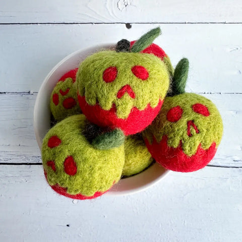 Felt Halloween Poison Apple - Red & Green