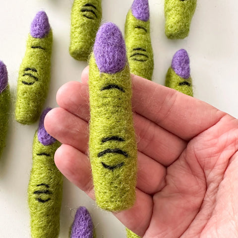 Felt Witch Finger