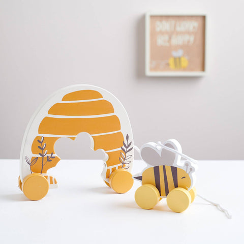 Give And Bee Pull Toy